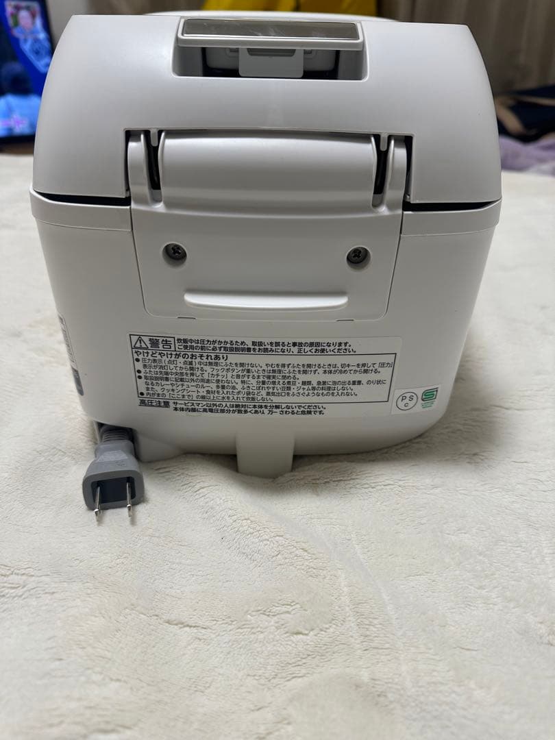 東芝 圧力ジャー IH炊飯器 RC-6PXR 3.5合炊き ホワイト2024年製