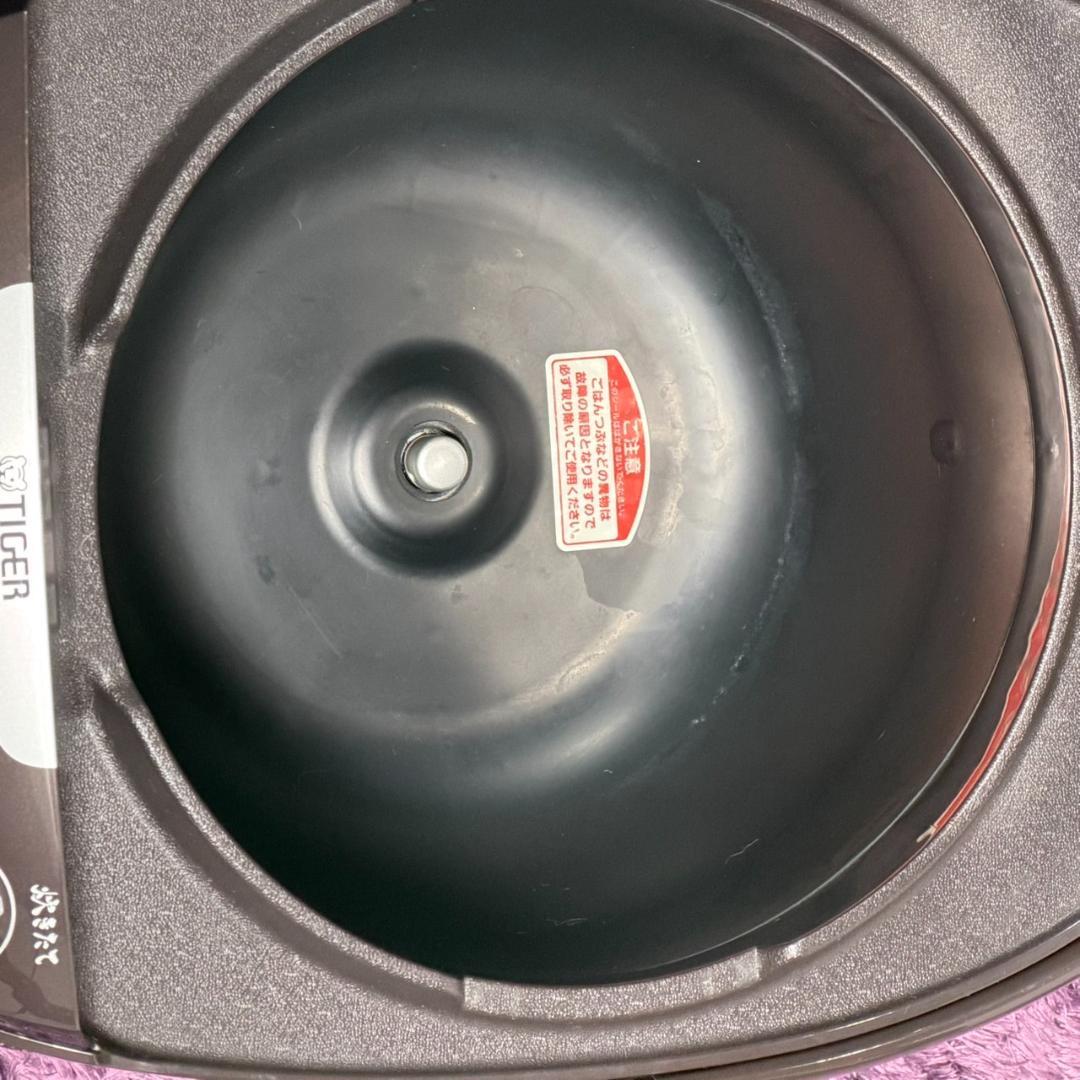☆23年製 美品 タイガー JPW-D100 T IH炊飯器 5.5合 炊きたて