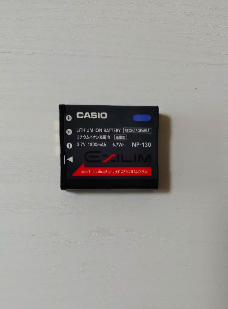 かわいいウサギさん専用【動作確認済】CASIO EXILIM EX-ZR400