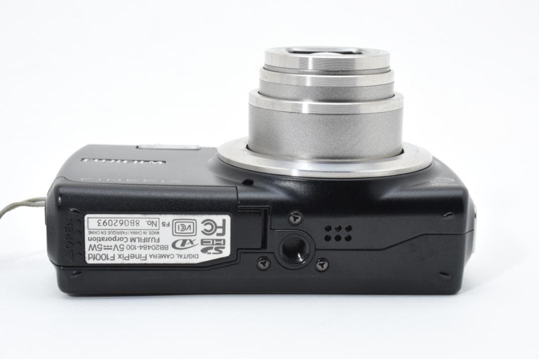 #664★美品★FUJIFILM F100 FD コンパクトデジタルカメラ