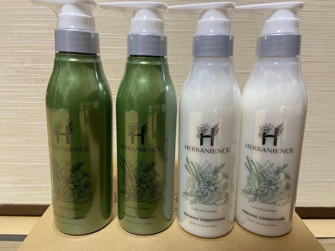 本日500円引き❤︎ハーバニエンス シャンプー & コンディショナー各300mL