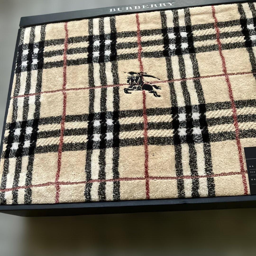 BURBERRY タオルケット