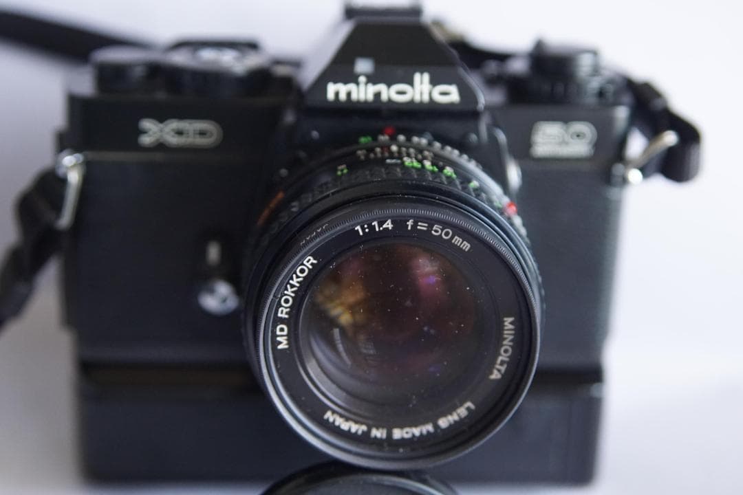５０周年記念Minolta XD 一眼レフカメラ + Wズームレンズセット