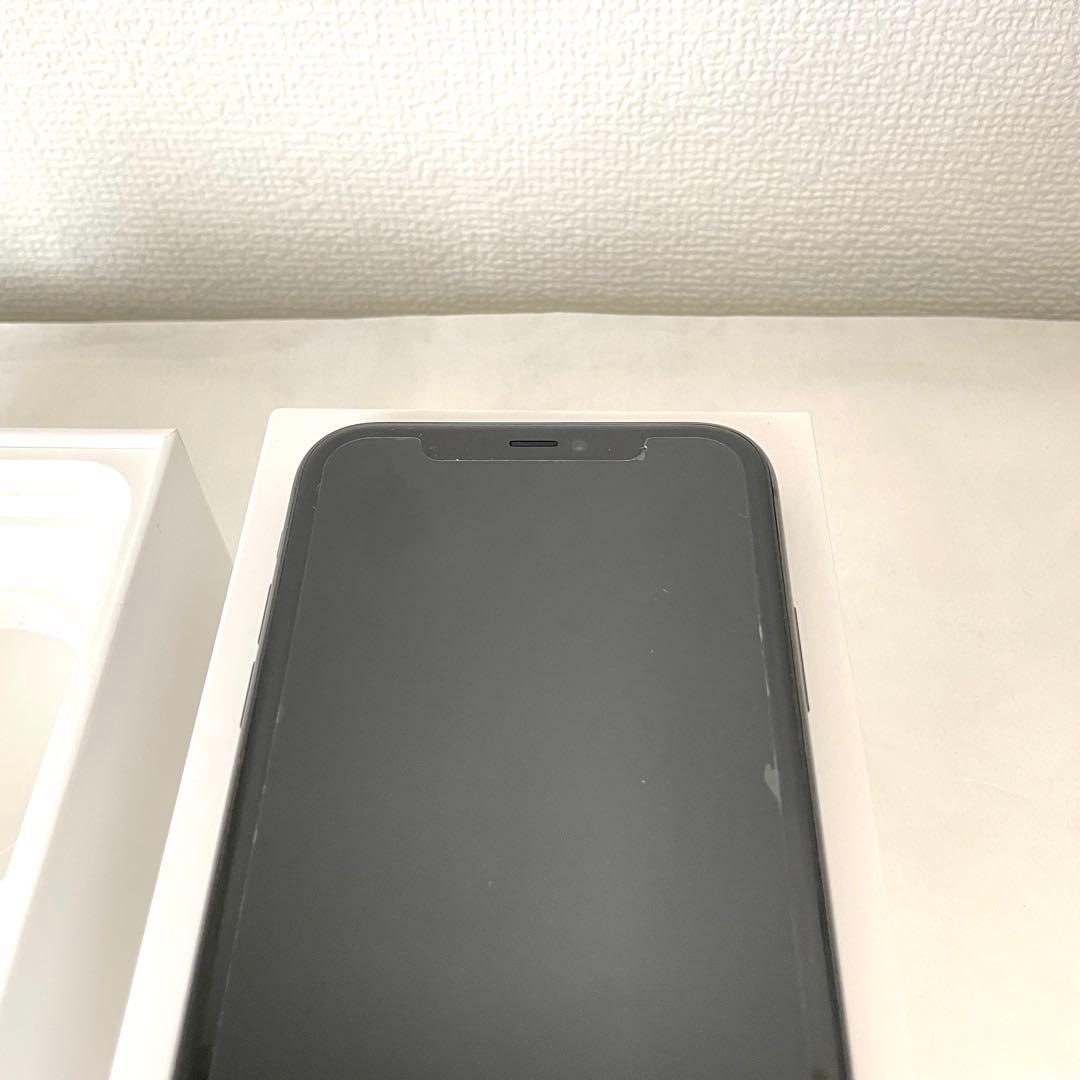 Apple iPhone 11 本体 128GB SIMフリー　ブラック　黒