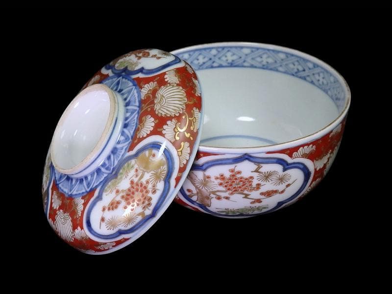 大聖寺伊万里　金襴手　窓絵　松竹梅の図　大振蓋茶碗　B094AS-DCc