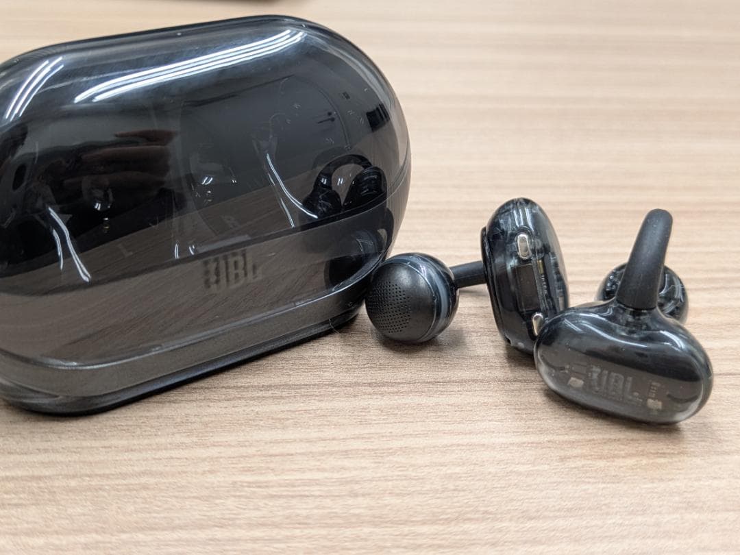 JBL SOUNDGEAR CLIPS ブラック