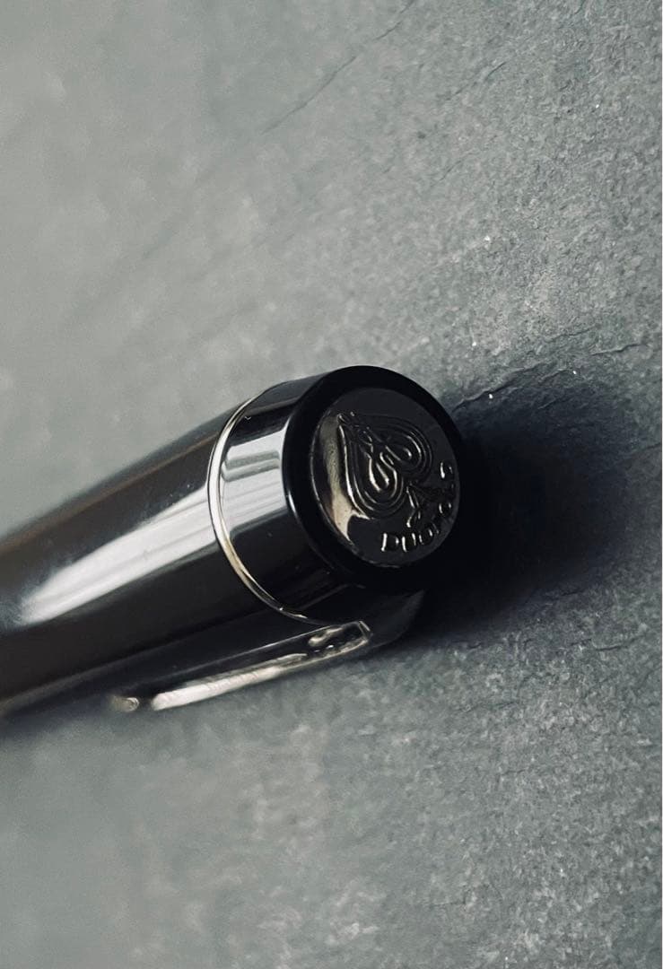 値下げ！Parker 万年筆　ディオフォールド　黒×シルバー　M字