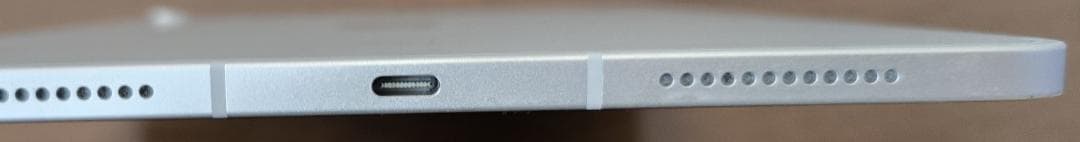 美品 iPad 第10世代 256GB WiFi＋Cellular シルバー
