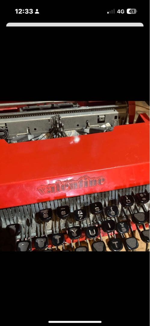 Olivetti valenetime　 タイプライター オリベッティ①