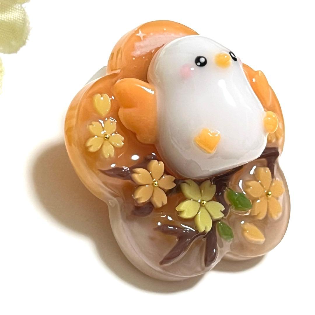 カヤ　☪︎⋆☽様お取り置きですＮｏ．201 シマエナガ レジン マーカー ヘアゴム