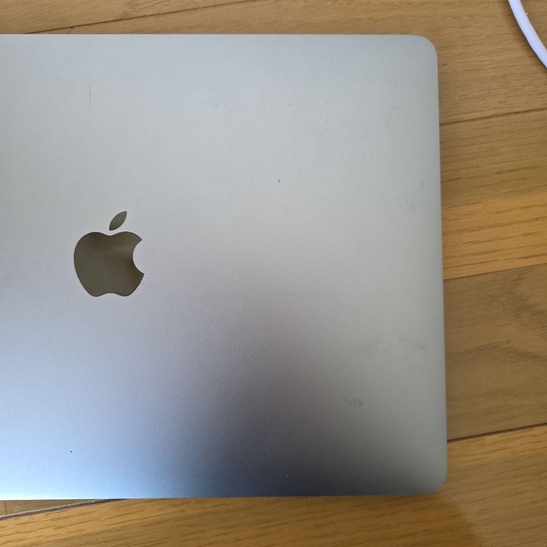 MacBook Pro 2020 8GB/256GB/13インチ/充放電102回