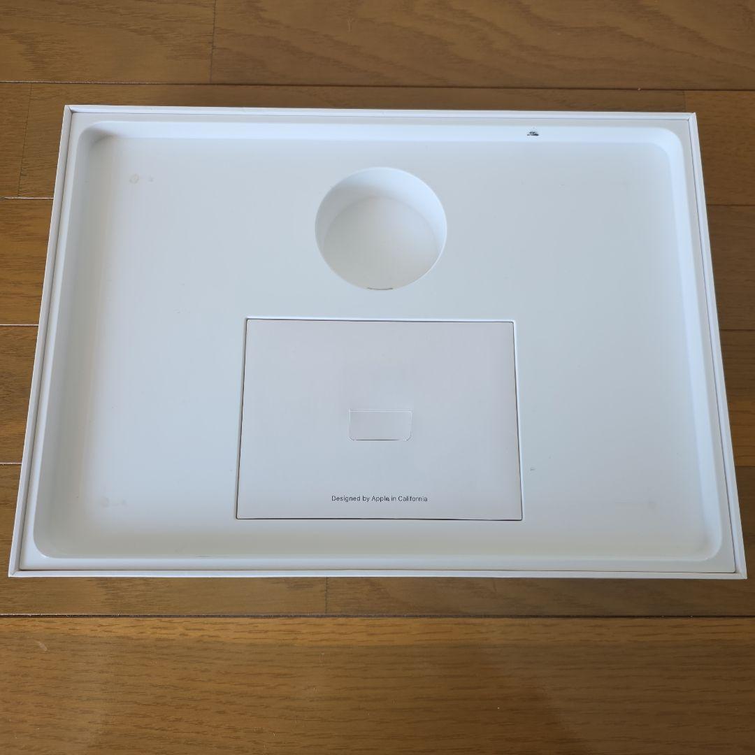 MacBook Pro 2020 8GB/256GB/13インチ/充放電102回
