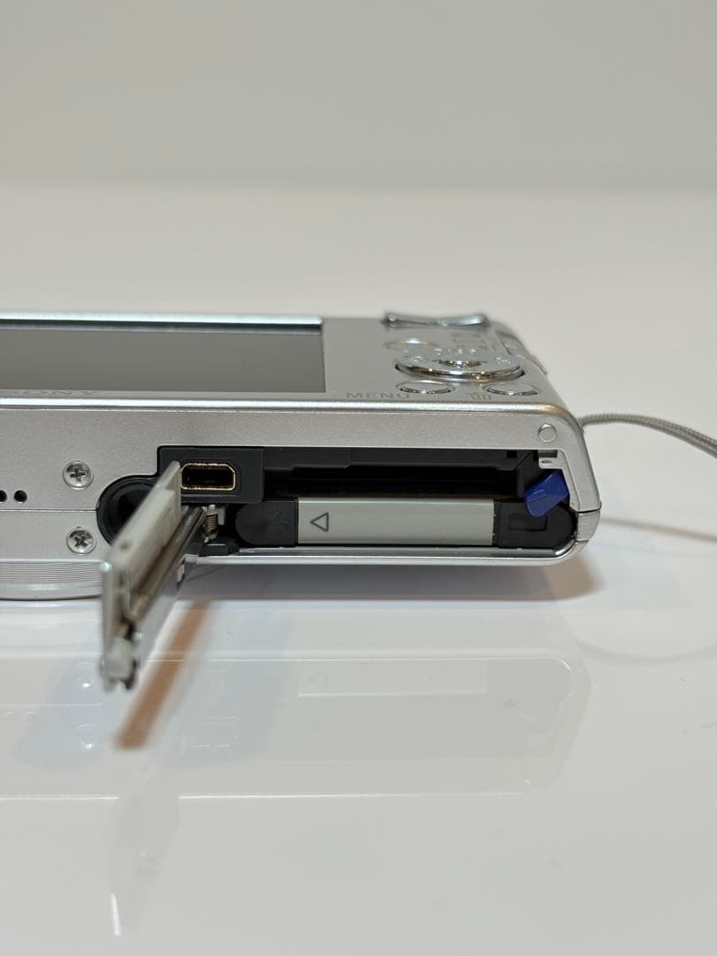 デジタルカメラ SONY Cyber-shot DSC-W830