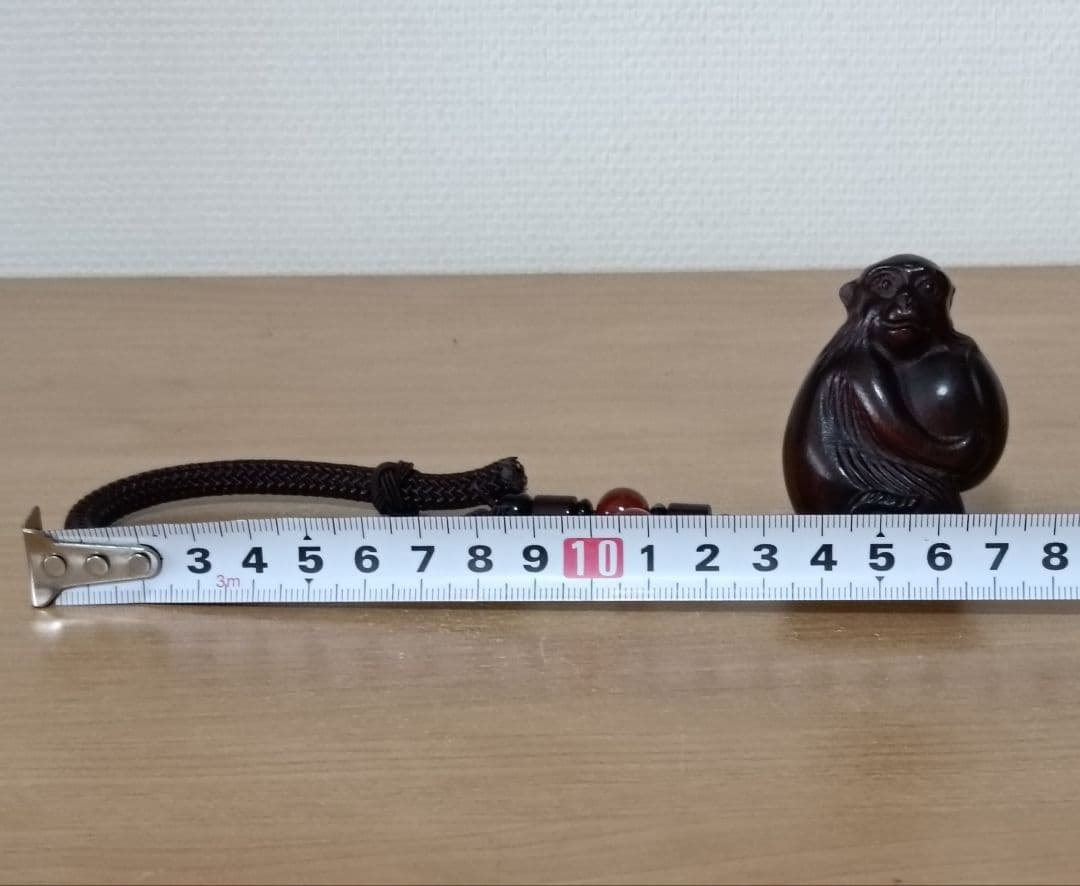 木彫 根付 猿 栗 　柘植 時代物 提げ物