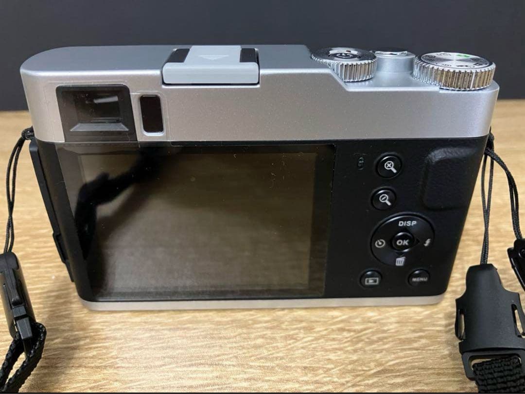 デジタルカメラ・カメラケースset【デジカメ・レトロ・32GBカード付き】黒