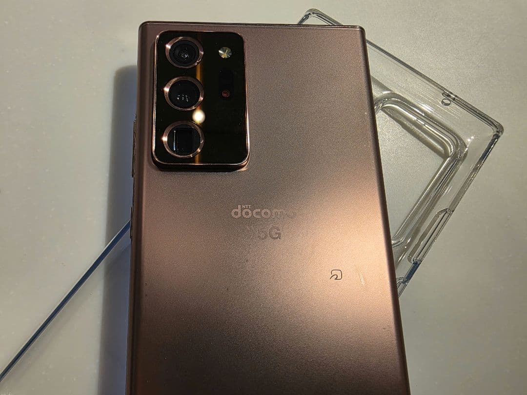 Galaxy Note20 Ultra 5G docomo ケース付き