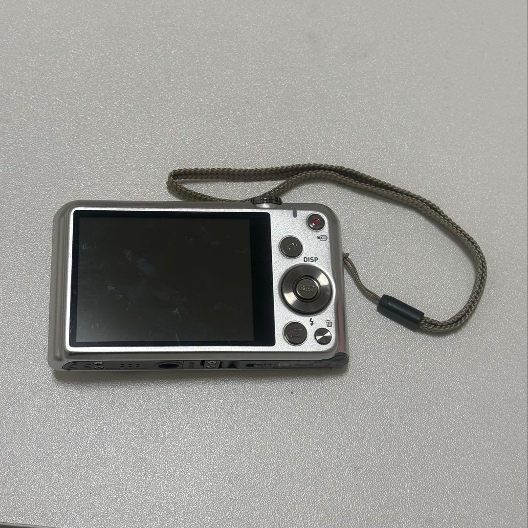 CASIO コンパクトデジタルカメラ EXILIM EX-Z900 デジカメ