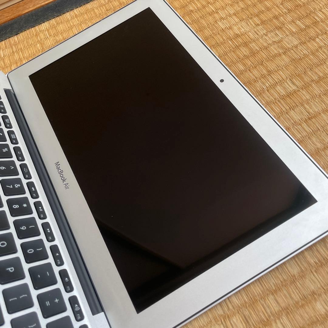 MacBook Air 11 2011 i5 128GB USキーボード