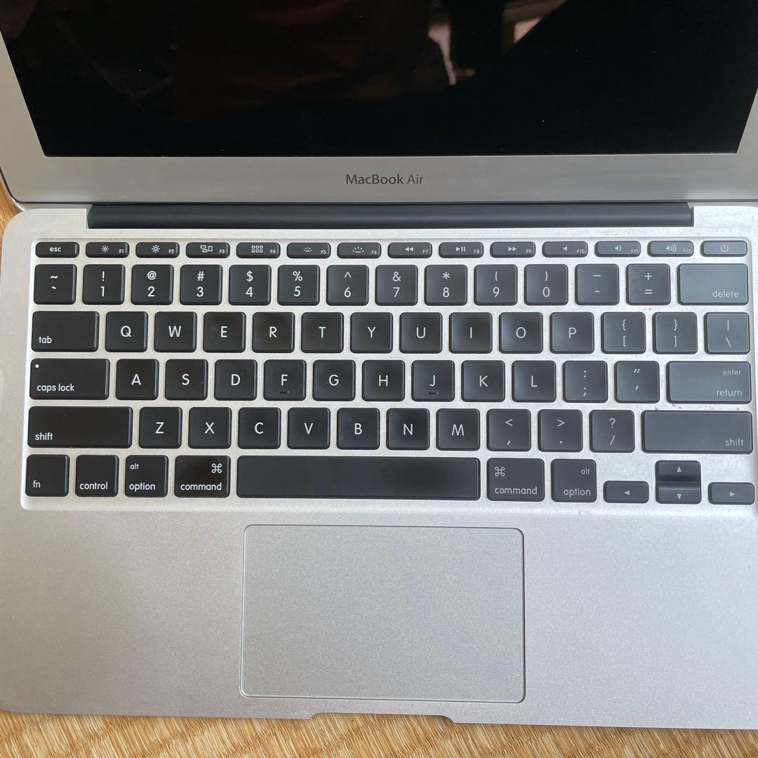 MacBook Air 11 2011 i5 128GB USキーボード
