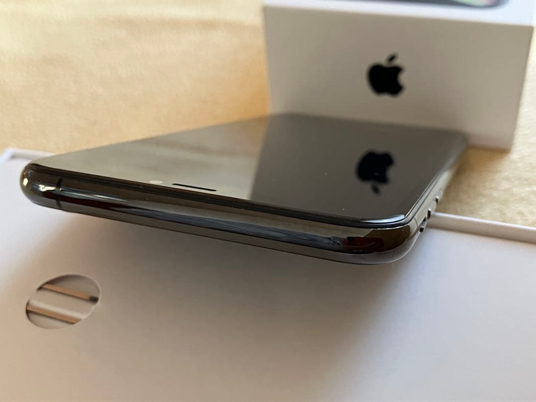 iPhone Xs Max スペースグレイ 64GB バッテリー87%