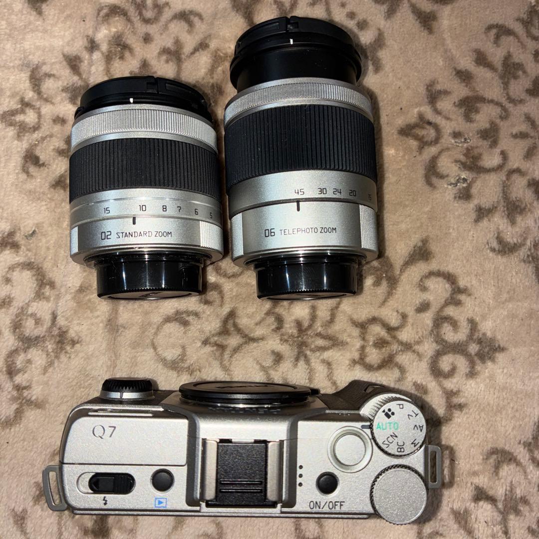 Pentax Q7 デジタルカメラ 2本　レンズ付き