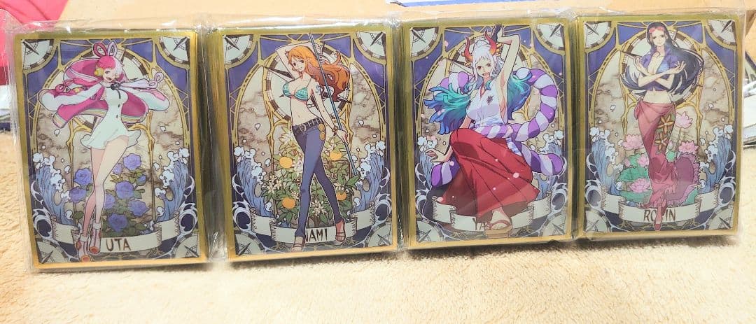 ぶ*ぱ様 混沌の女神様 ワンピースカードスリーブ(ミュシャ風８種類)&プレイマッ