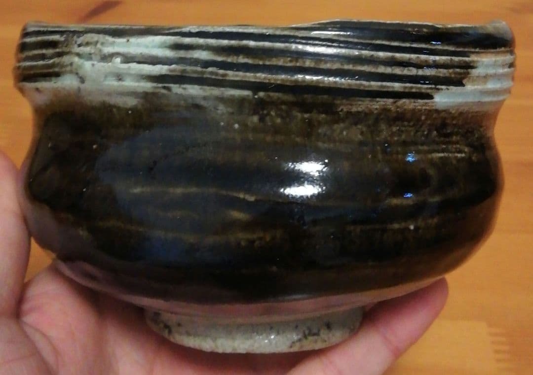岡崎隆彌作　卯平窯　茶碗　共箱　栞付　茶道具
