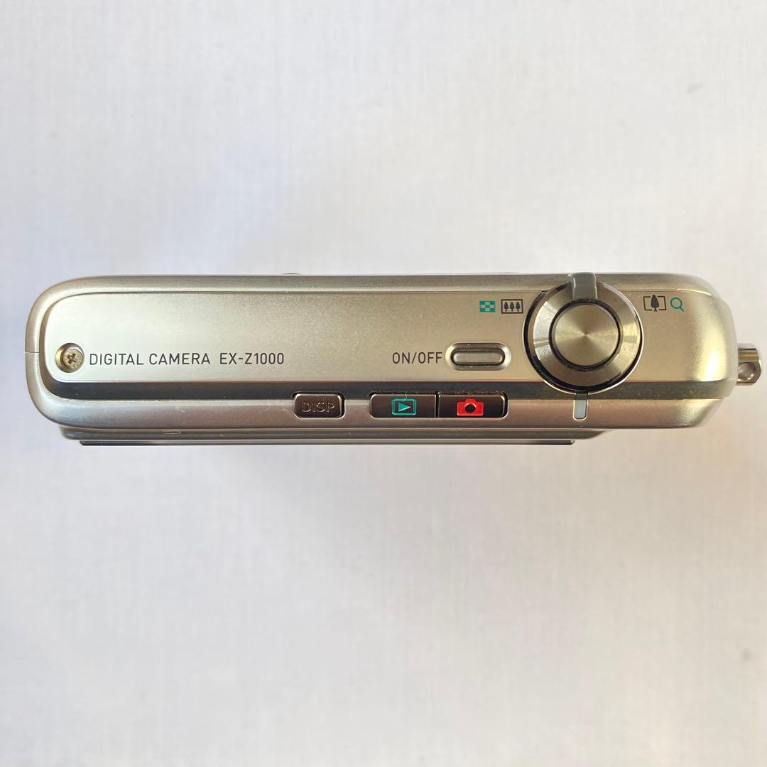 【美品】CASIO EXILIM EX-Z1000 シルバー デジカメ コンデジ