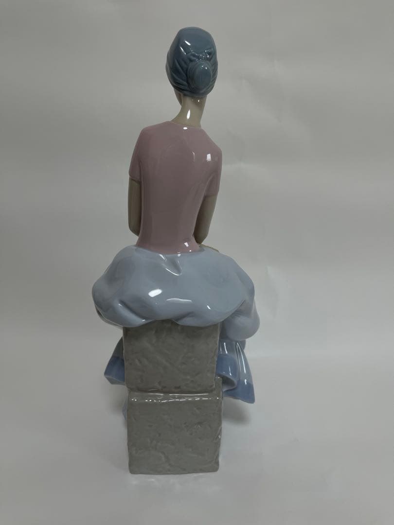 【美品】LLADRO リヤドロ Quiet Moment フィギュリン 元箱付