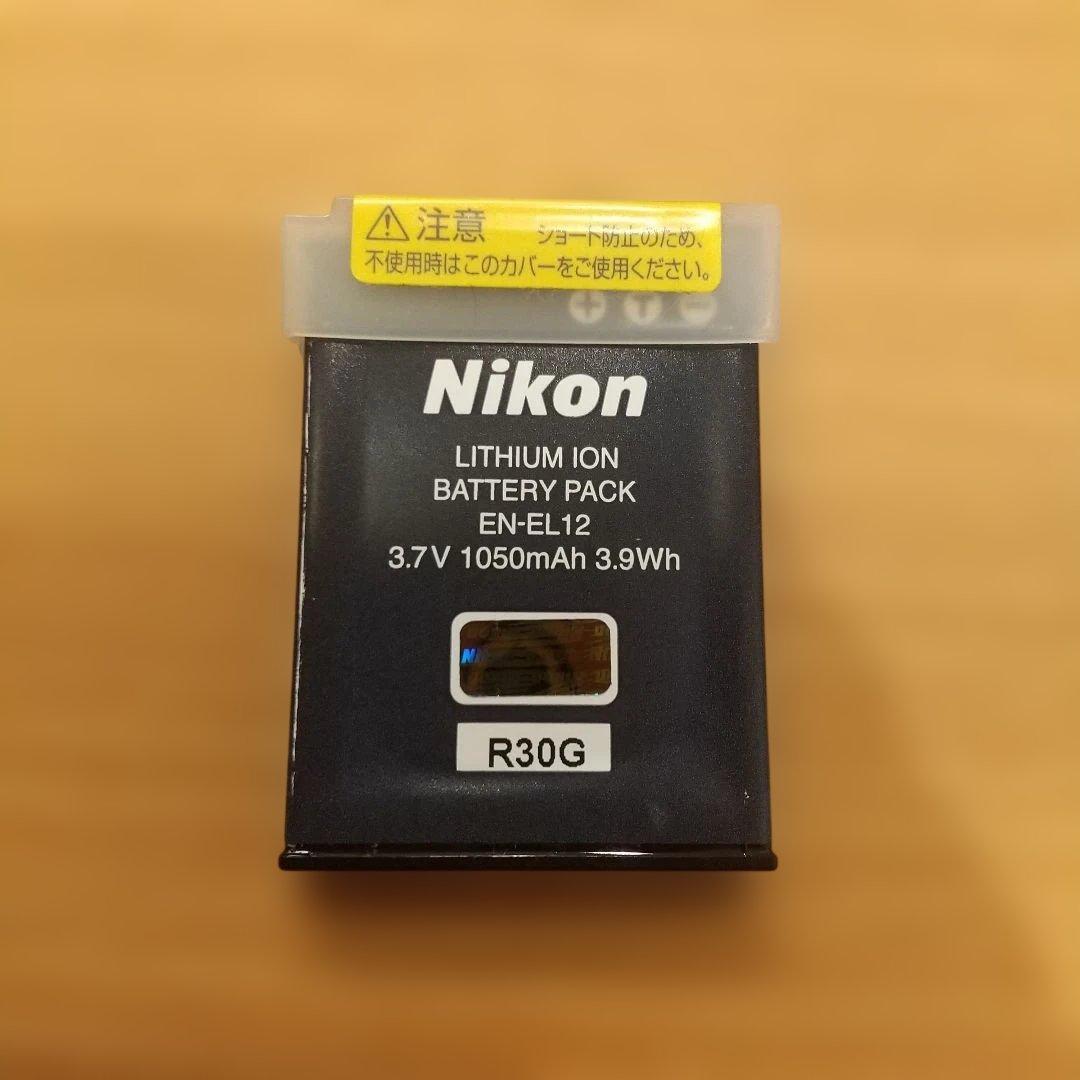 Nikon COOLPIX S9500 付属品完備 元箱あり 動作良好 デジカメ