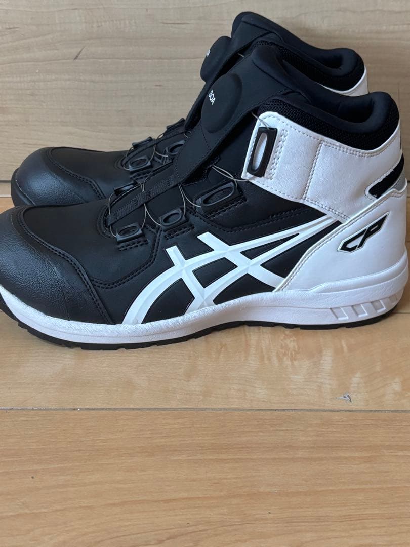 ASICS BOA 安全靴 ブラック/ホワイト　CP304