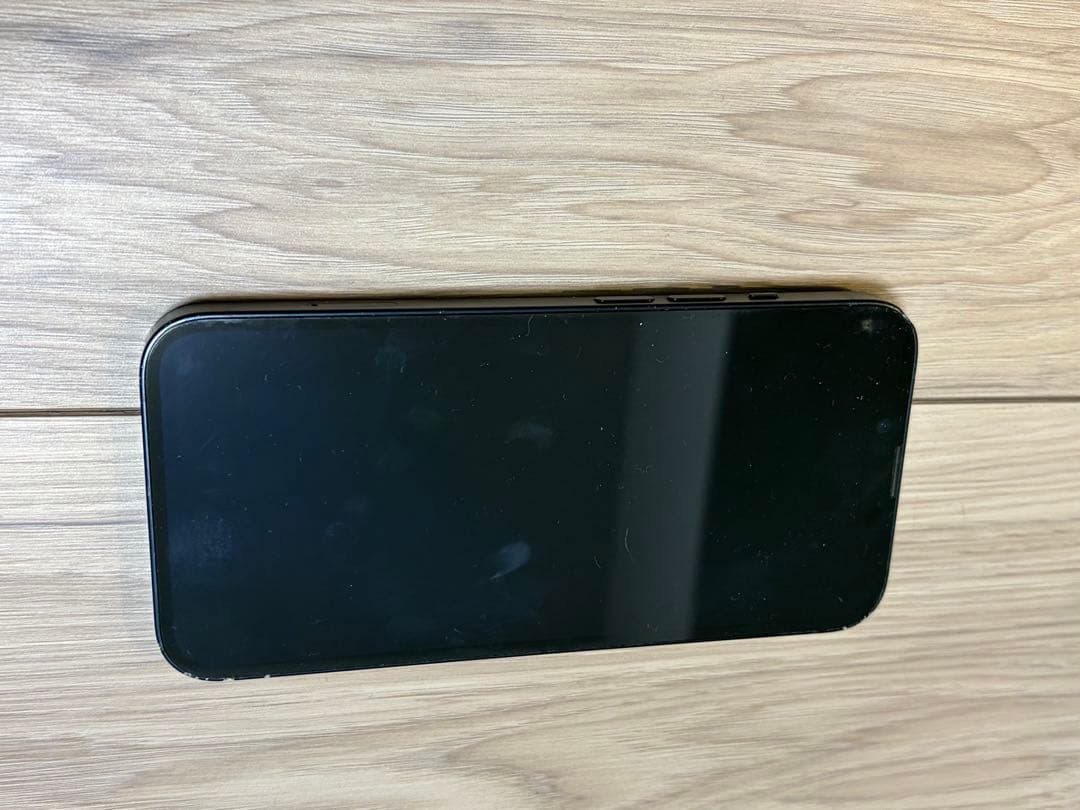 Apple iPhone 14 ブラック