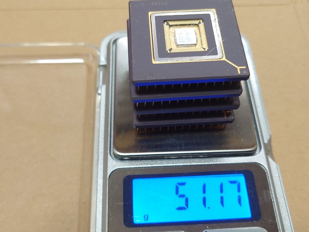 ケ*ン様 モトローラ セラミックCPU ジャンク品 都市鉱山