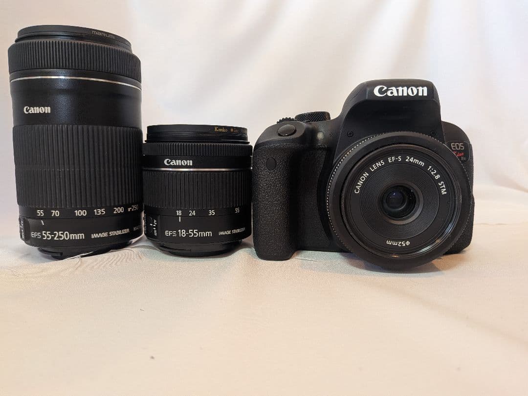 極美品♥Canon EOS Kiss X9i☆トリプルレンズ☆新品バッグ&SD付