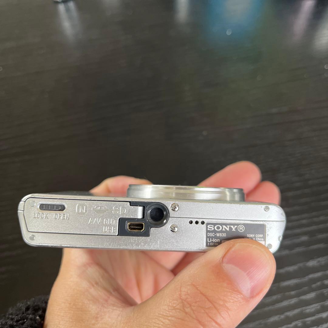 デジタルカメラ SONY Cyber-shot DSC-W830