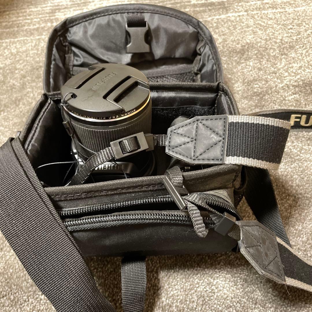 富士フイルムFinePix 光学50倍　超解像ズーム　デジ　一眼
