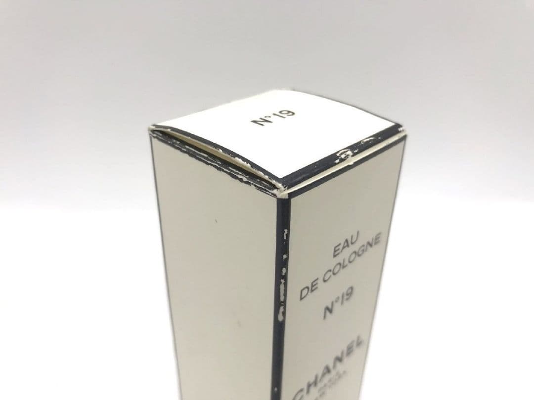 香水 ■ シャネル CHANEL ■ No.19 オーデコロン EDC 50ml