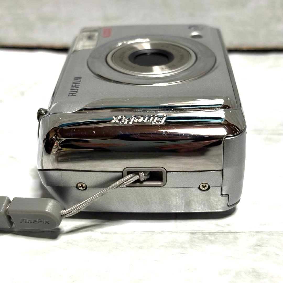 動作品 FUJIFILM FinePix A610