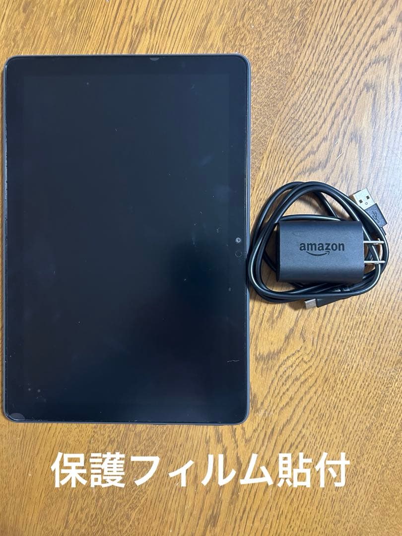 Amazon 第11世代　Fire HD 10 タブレット 本体 充電器付き
