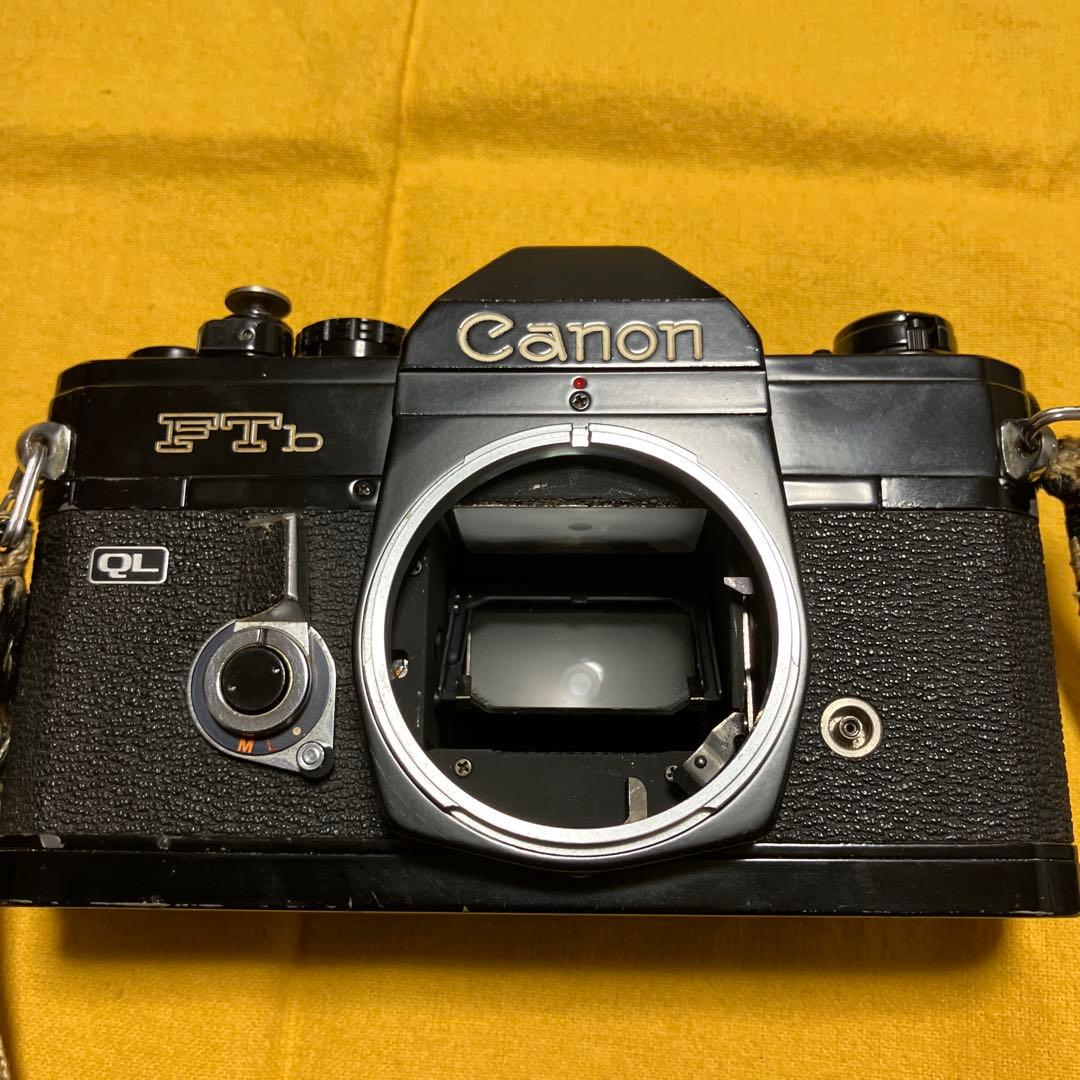 完動品キャノンFTB-QLブラックボディ+ズームレンズFD28-85mmセット