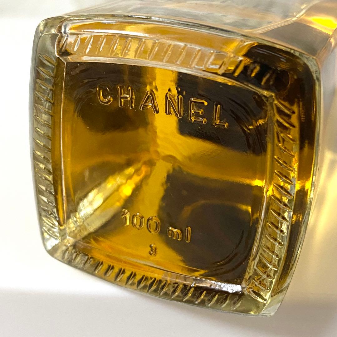 新品未使用　シャネル　CHANEL クリスタル　オーデトワレ　100ml