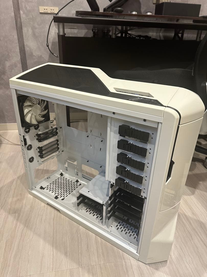 NZXT PHANTOM フルタワーPCケースのみ