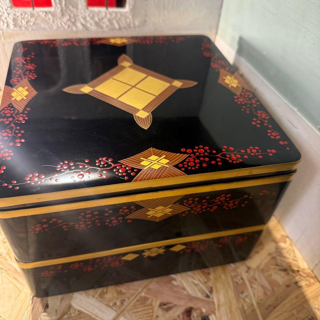 ヴィンテージ 秀衡塗 2段重箱 黒×金×朱 華やか漆器