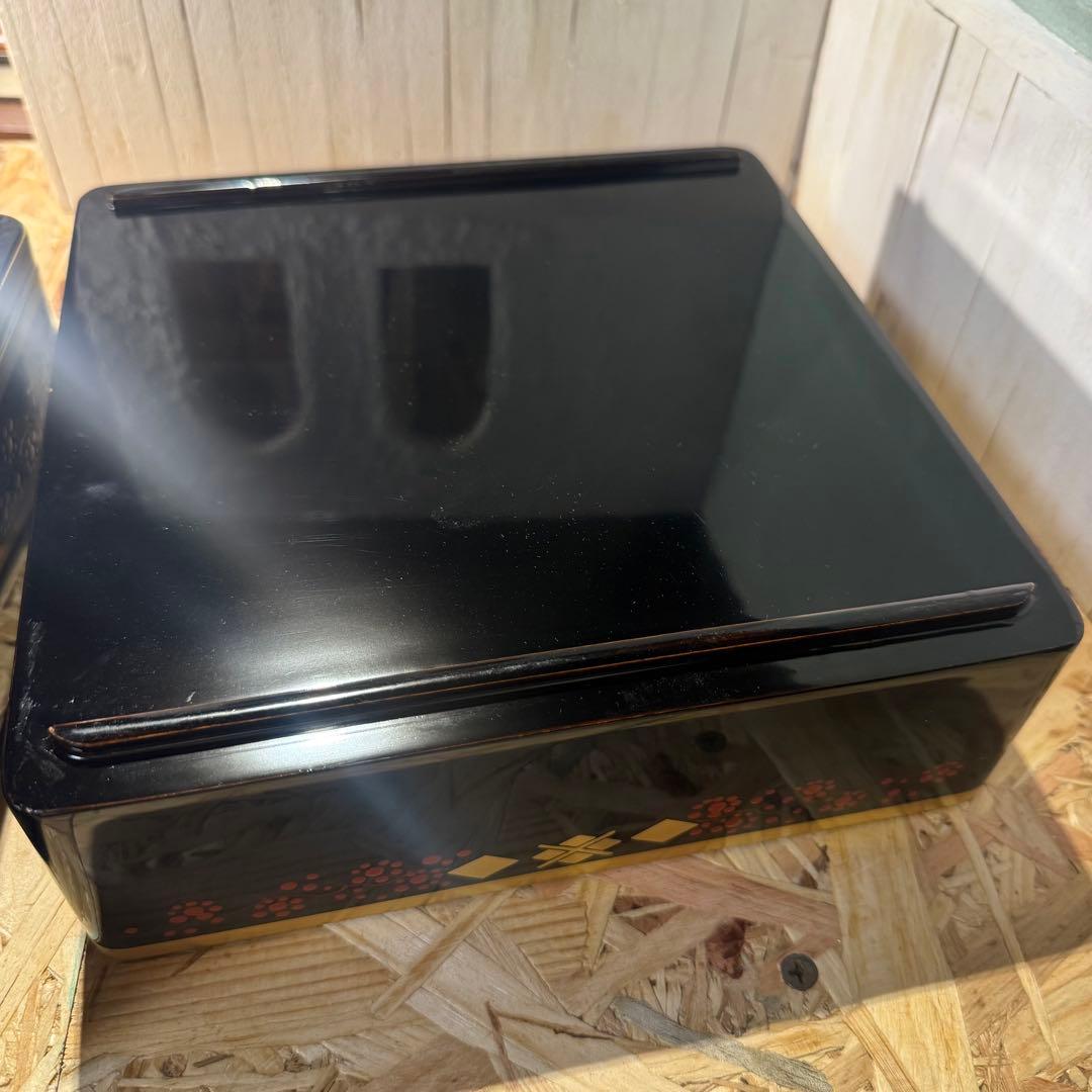 ヴィンテージ 秀衡塗 2段重箱 黒×金×朱 華やか漆器