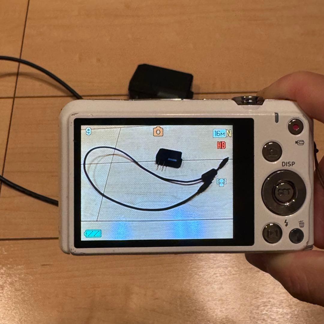 CASIO EXILIM EX-ZS28コンデジ ホワイト 中古
