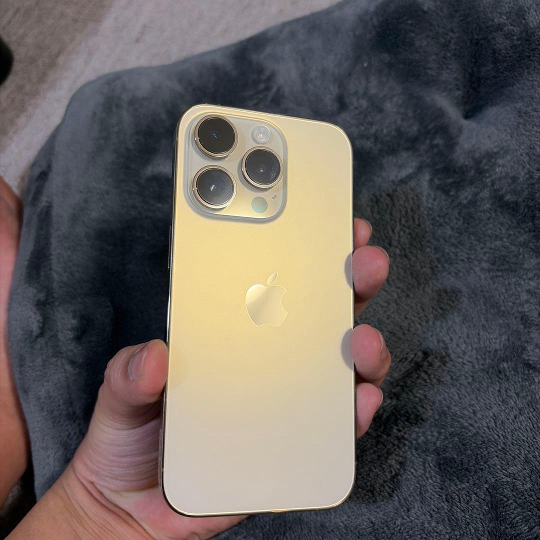 iPhone 14 Pro ゴールド