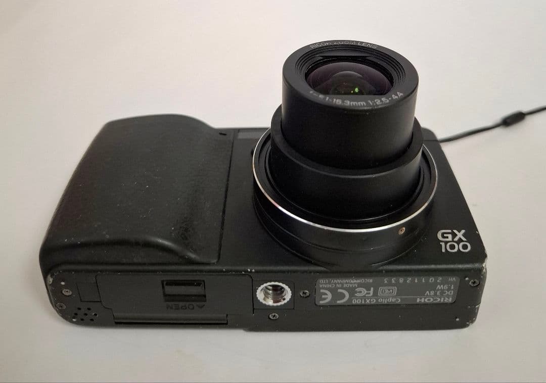 リコー RICOH Caplio GX100 デジタルカメラ