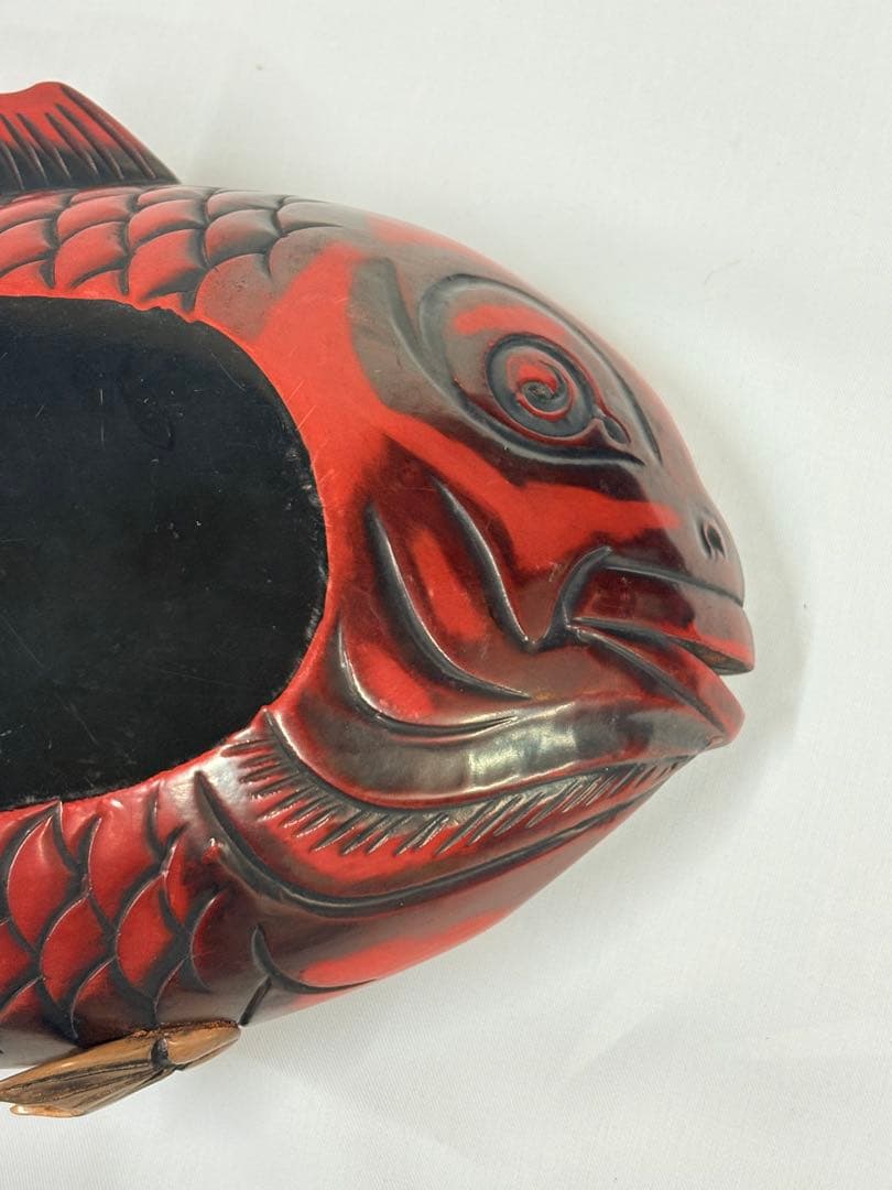 お菓子入れ　時代物　鯛型　菓子器　漆器　鯛彫刻　縁起物　骨董品　古美術品