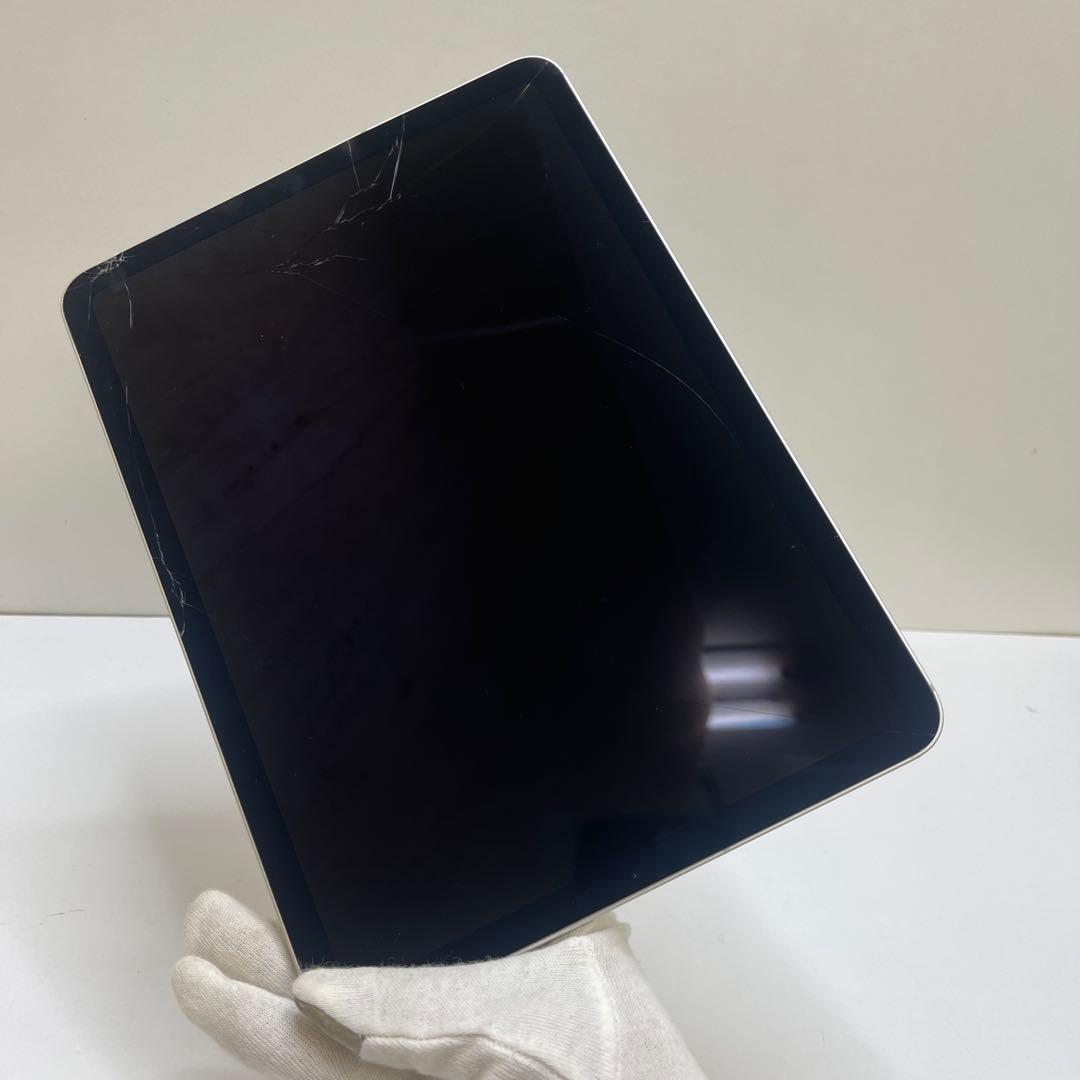iPad Air 第4世代 64GB Wi-Fi + Cellular 83%