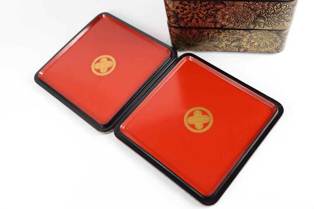 茶道具 輪島塗 総菊沈金蒔絵 四段重 重箱 共箱